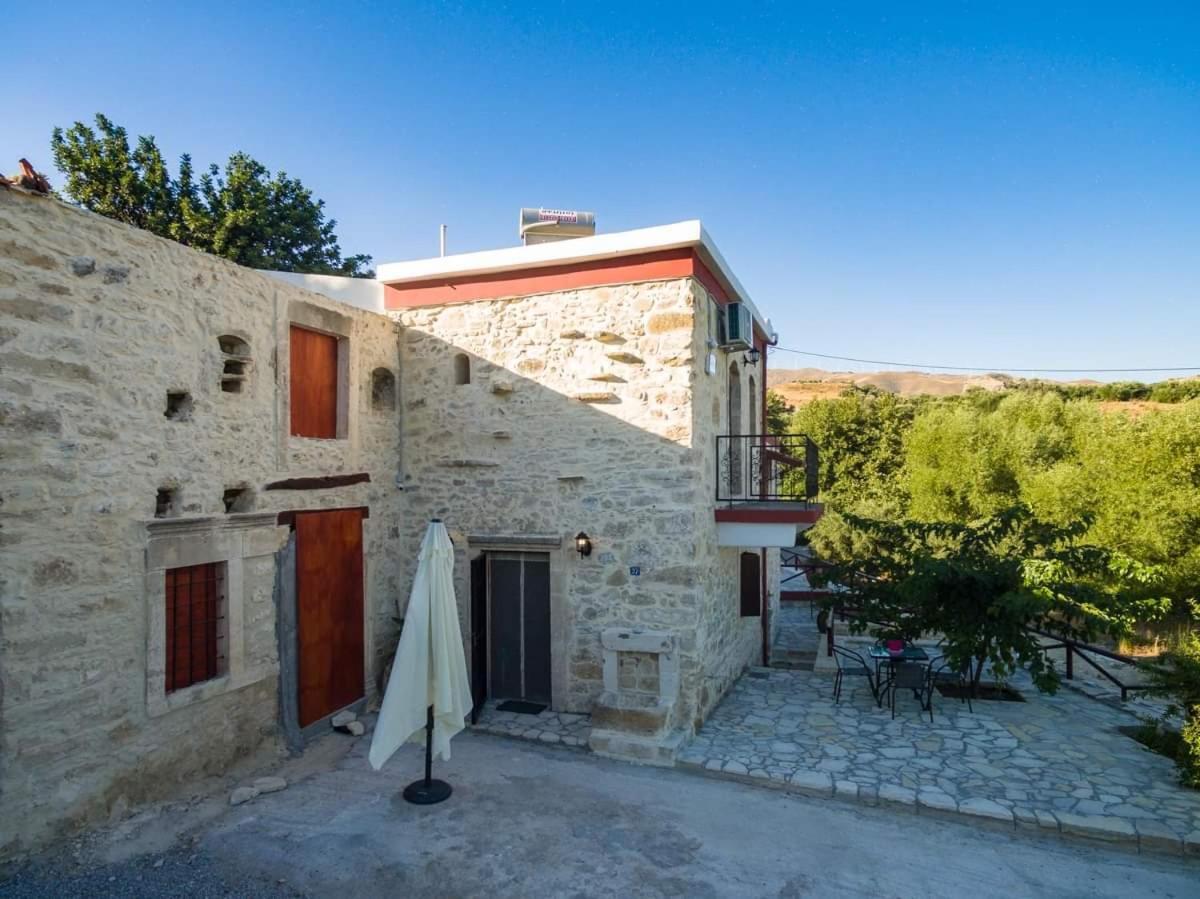 Villa Tzaniana Apomarma Exterior foto